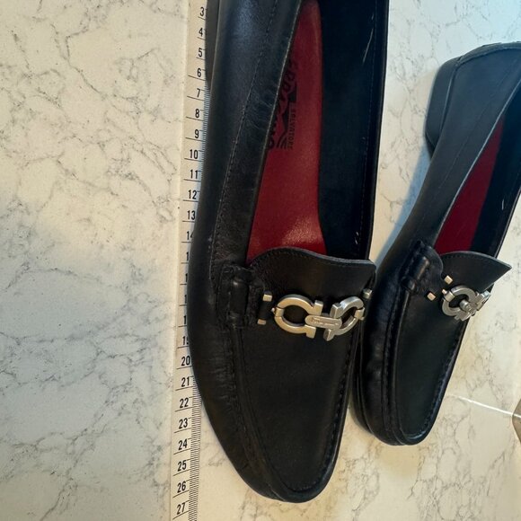 Salvatore Ferragamo Black leather Driving Loafers - Picture 11 of 11